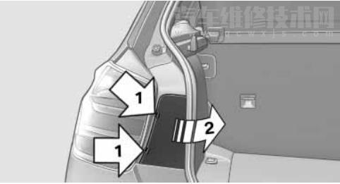  宝马1系尾灯灯泡更换