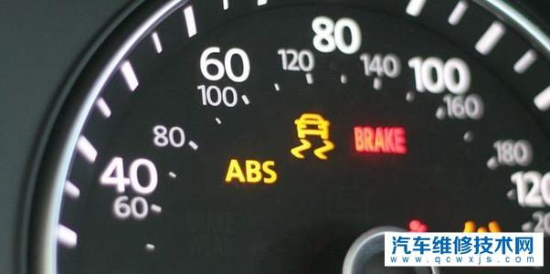 ABS灯亮会不会影响刹车？ABS灯亮了该怎么处理？